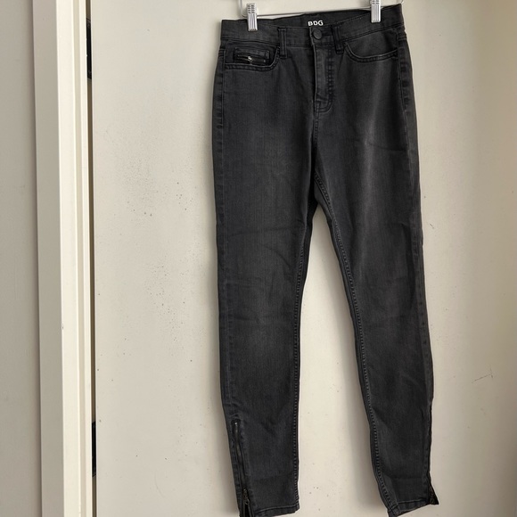 BDG Faded Black High Rise Twig Jeans - Picture 4 of 7